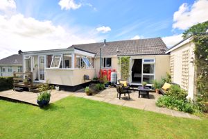 Rear- click for photo gallery